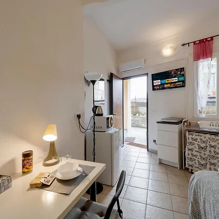 Il Gattino Di Sanremo - Piccolo Monolocale Centro E Stazione Del Treno Apartment Exterior photo